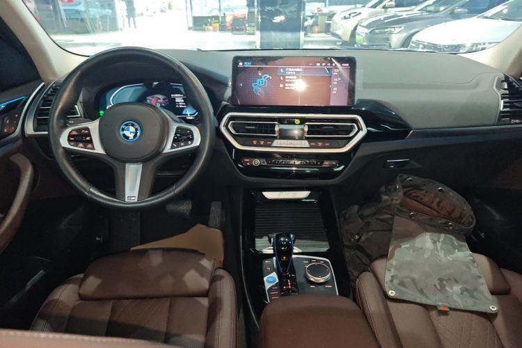 Used BMW iX3 2022 Leading Model