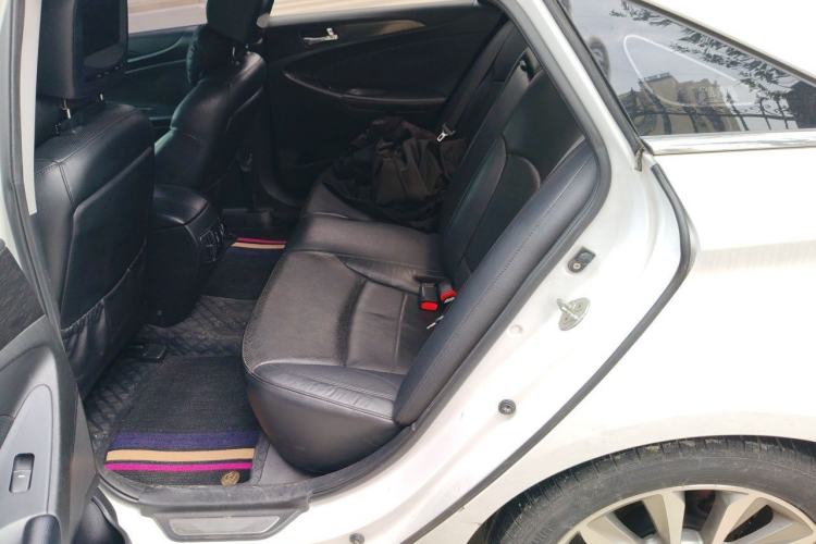 Used Hyundai Sonata 2013 2.4L Automatic Leading Edition China IV Standard Left Rear Seat