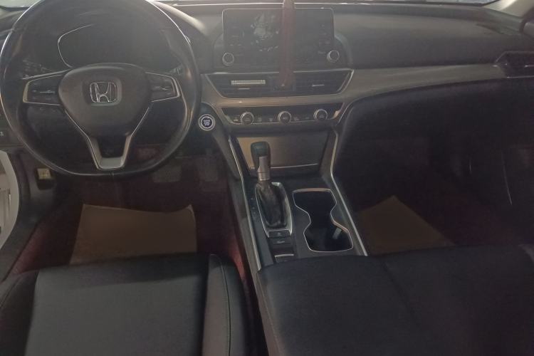Used Honda Accord 2018 260TURBO Elite Edition China VI Center Console
