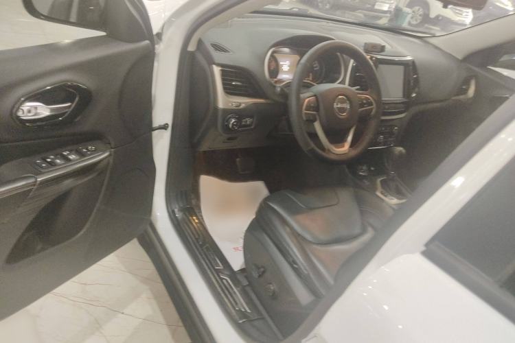 Used Jeep Cherokee 2016 2.4L 75th Anniversary Edition