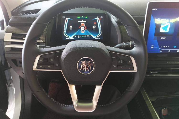 Used BYD Qin Pro New Energy 2018 DM 1.5TI Automatic Smart Connect Dynamic Model