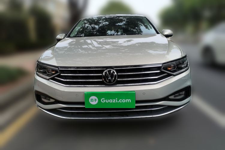 Used Volkswagen Magotan 2021 330TSI DSG 30th Anniversary Edition
