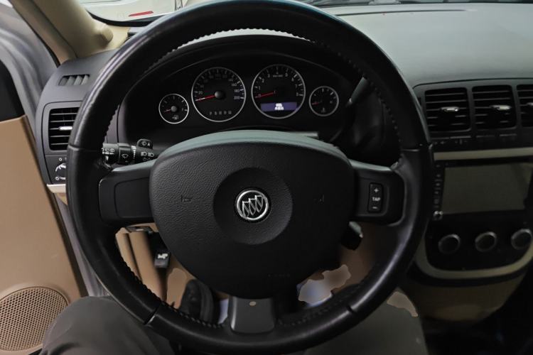 Used Buick GL8 2014 2.4L Executive Edition Steering Wheel
