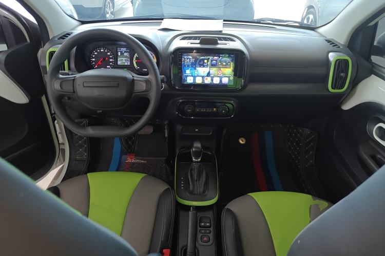 Used Roewe Clever 2021 302 km New Four-Seater Super-Efficient Version