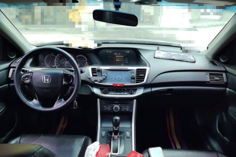 Used Honda Accord 2015 2.0L LXS Elite Edition Center Console