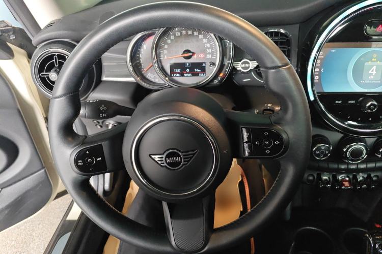 Used MINI 2022 Updated 1.5T ONE Steering Wheel