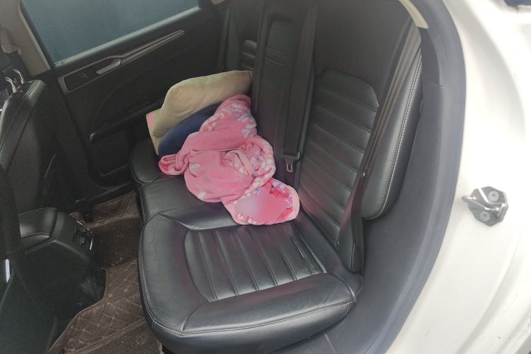 Used Ford Mondeo 2017 EcoBoost 200 Stylish Model Left Rear Seat