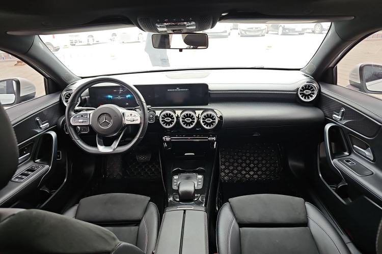 Used Mercedes-Benz A-Class 2021 A 200 L Sport Sedan Fashion Model Center Console