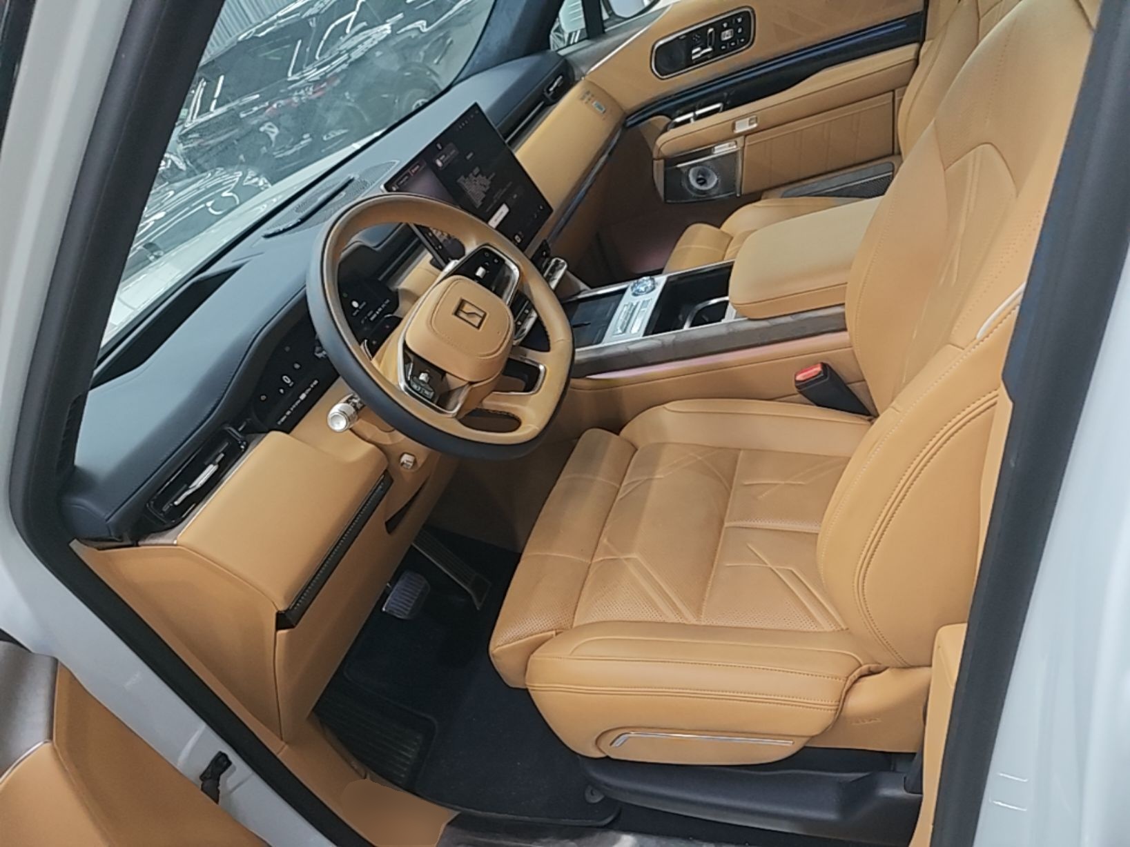 Zeekr 9X 2025 Ultra Edition 70kWh — снимка 17