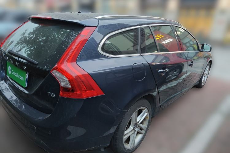 Used Volvo V60 2014 Restyled T5 Zhiya Edition Rear Right 45 Deg