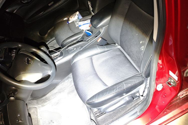 Used Nissan Tiida 2011 1.6L CVT Smart Version
