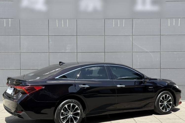 Used Toyota Avalon 2022 Dual-Engine 2.5L Luxury Edition