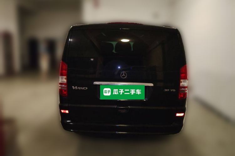 Used Mercedes-Benz Viano 2013 3.0L Navigator Edition
