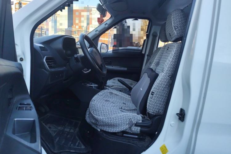 Used CHANGAN KAICHENG Ruixing M60 2023 1.5L GDI Comfort-Class Passenger Vehicle 6/7 Seats Left Front Seat