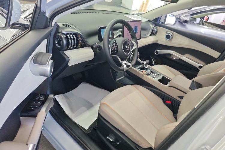 Used BYD Yuan PLUS 2024 Honor Edition 510KM Beyond Model
