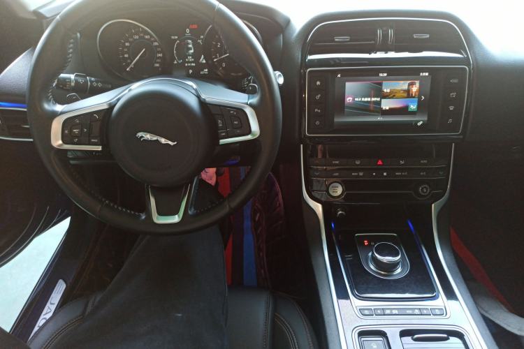 Used Jaguar XEL 2018 2.0T 200 PS LOVE Devotion Edition