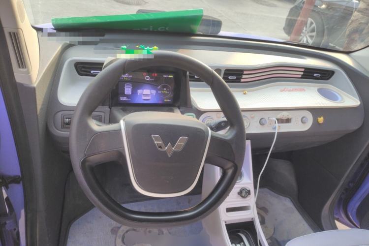 Used Wuling Hongguang MINIEV 2022 Macaron-Color Edition Lithium Iron Phosphate Center Console