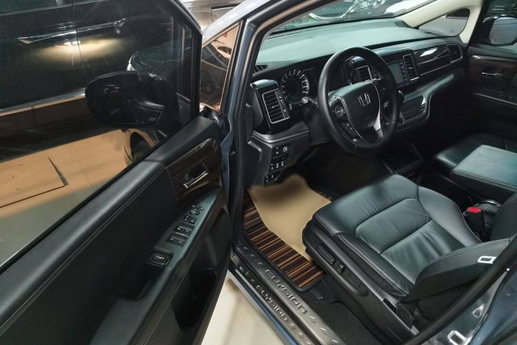 Used Honda Elysion 2016 2.4L Supreme Edition