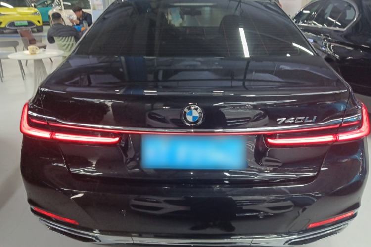 Used BMW 7 Series 2021 740Li Leading Edition Luxury Package
