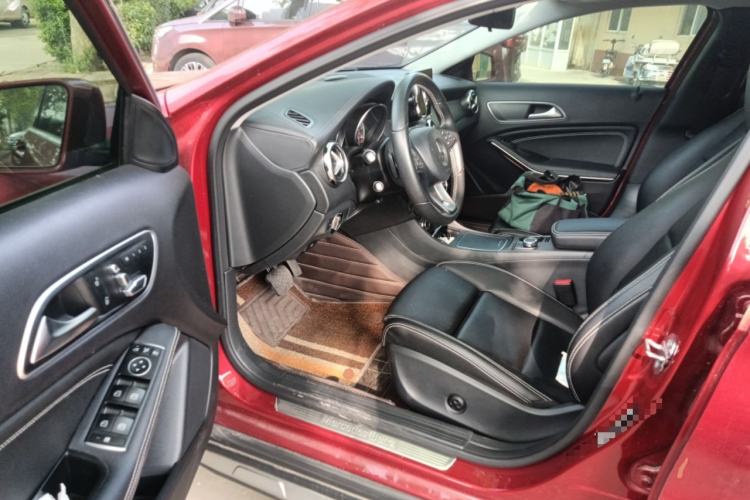 Used Mercedes-Benz GLA 2018 GLA 200 Fashion Model
