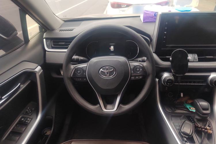 Used Toyota RAV4 2020 2.0L CVT 4x4 Trend Edition Steering Wheel