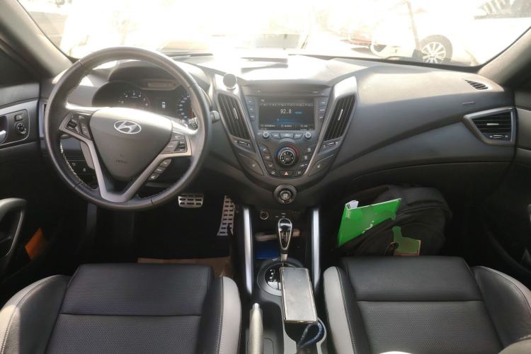 Used Hyundai Veloster 2015 1.6T Automatic Prestige Edition
