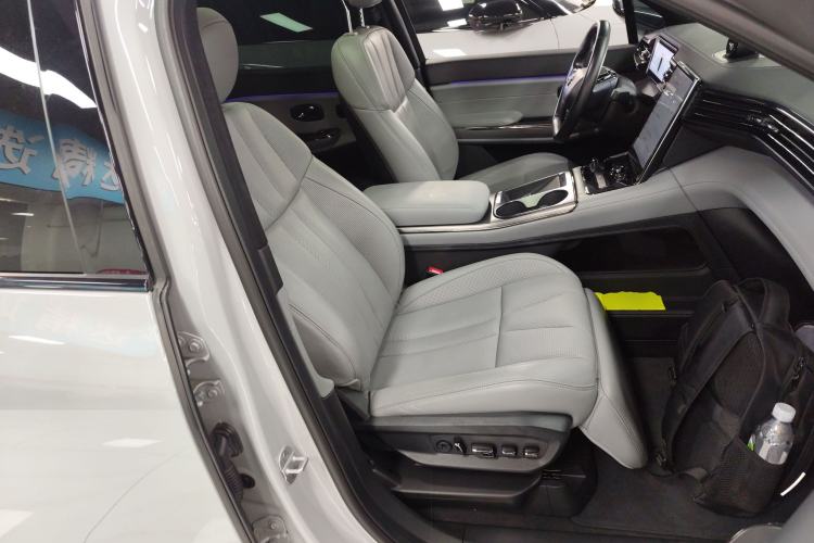 Used Nio ES8 2020 415 km Range 6-Seater Version