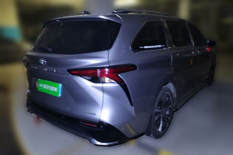 Used Toyota Granvia 2023 2.5L Hybrid Prestige PLUS Edition Rear Right 45 Deg