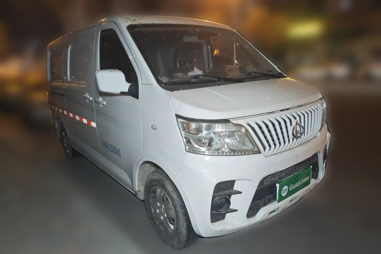 Used CHANGAN KAICHENG Ruixing EM60 2022 Pure Electric Van 4498 mm Long Flat Roof with Rear-Hinged Doors 2 Seats 60 kW 41.86 kWh Front Right 45 Deg