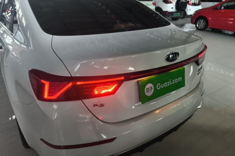 Used Kia K3 2020 1.5L CVT Fashion Edition
