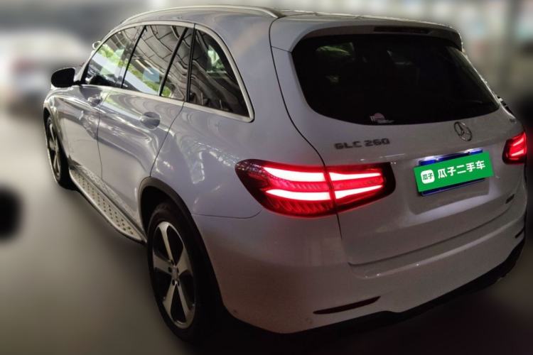 Used Mercedes-Benz GLC 2017 GLC 260 4MATIC Luxury Model Rear Left 45 Deg