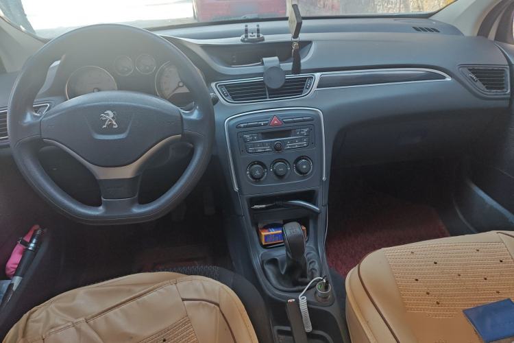 Used Peugeot 308 2014 Enjoy Edition Classic 1.6L Manual YouShang Model Center Console