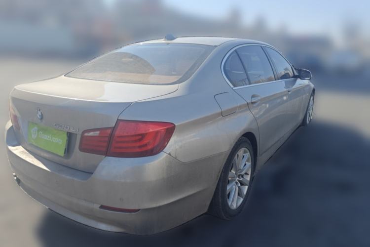 Used BMW 5 Series 2012 530Li Leading Model
