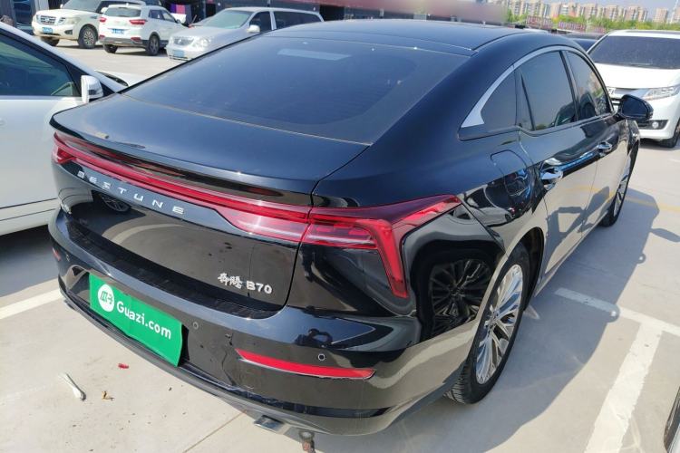 Used Bestune B70 2022 Third Generation 1.5T Automatic Enjoyment Version
