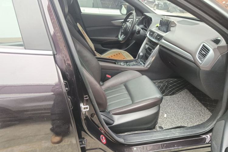 Used Mazda CX-4 2018 2.0L Automatic Two-Wheel Drive Blue Sky Premium Upgrade Version China VI Standard