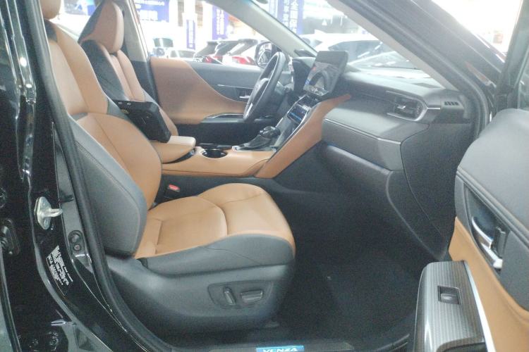 Used Toyota Venza 2022 2.0L CVT Four-Wheel Drive Supreme Edition Right Front Seat