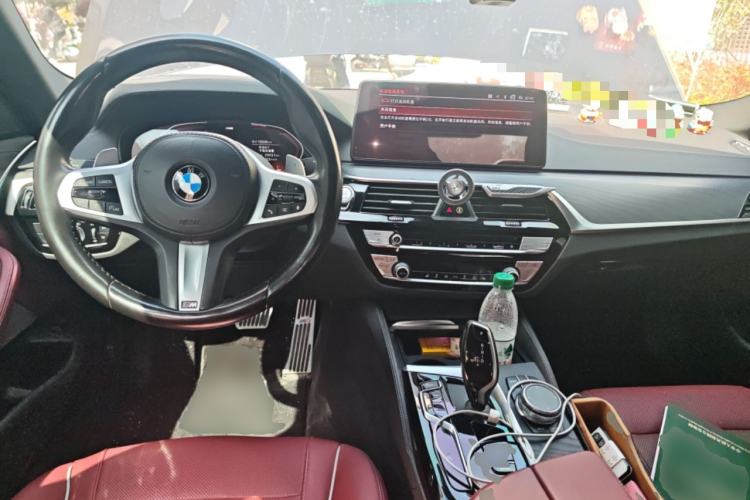 Used BMW 5 Series 2021 530Li Leading Model M Sport Package Center Console