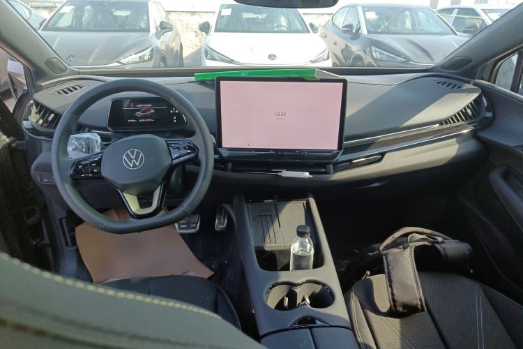 Used Volkswagen ID.UNYX 2024 Pro Long-Range Version
