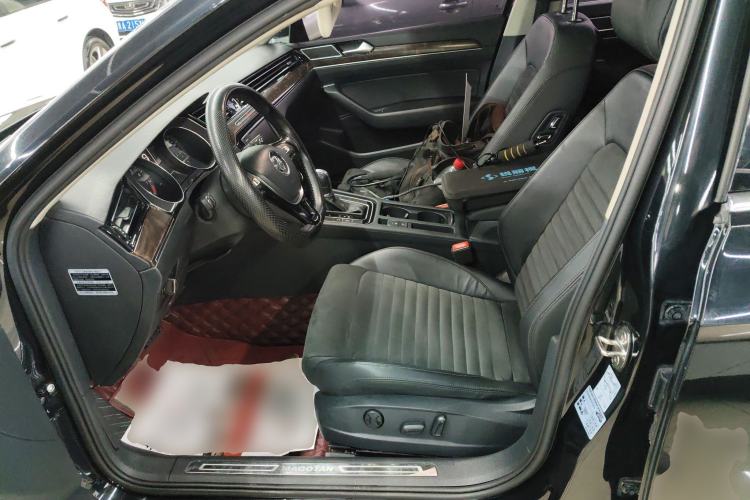 Used Volkswagen Magotan 2017 330TSI DSG Luxury Model