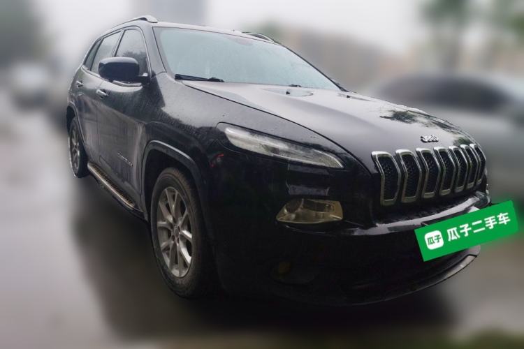 Used Jeep Cherokee 2016 2.4L Leading Smart Version