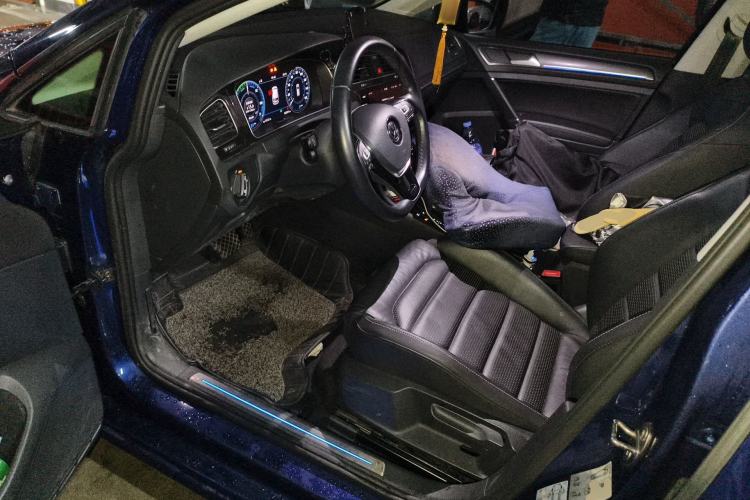 Used Volkswagen Golf New Energy 2018 e-Golf Driver Seat