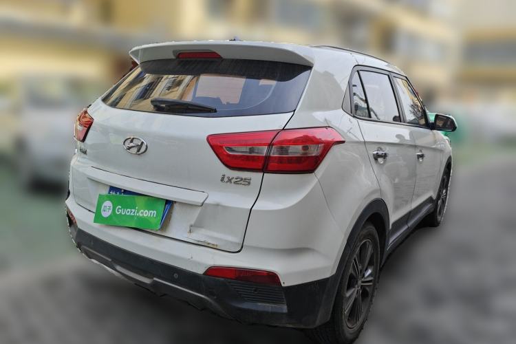 Used Hyundai ix25 2015 1.6L Automatic Two-Wheel-Drive Deluxe DLX Model Rear Right 45 Deg