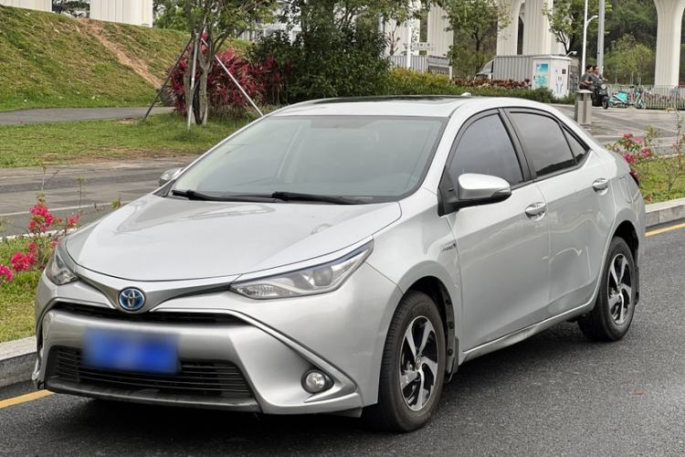 Used Toyota Levin 2017 Revised Dual-Engine 1.8H GS E-CVT Elite Sunroof Version China V Standard