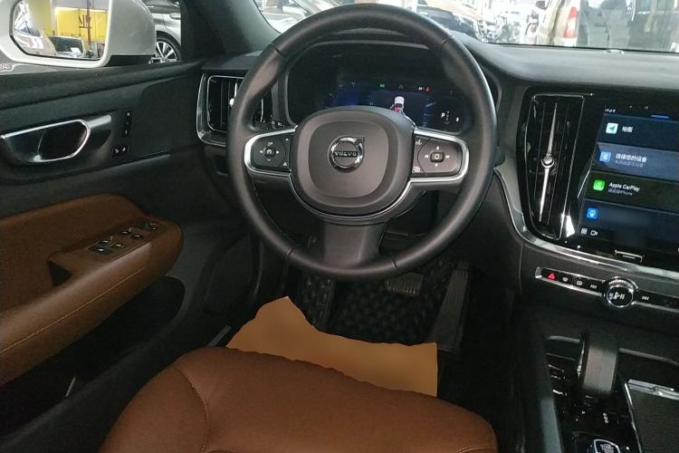 Used Volvo S60 2023 B4 Zhiyi Luxury Edition Steering Wheel
