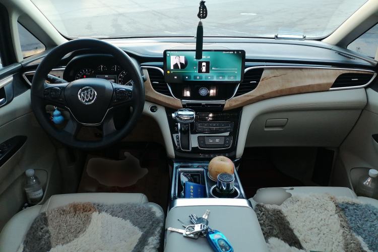 Used Buick GL8 2017 ES 28T Comfort Model China V Standard