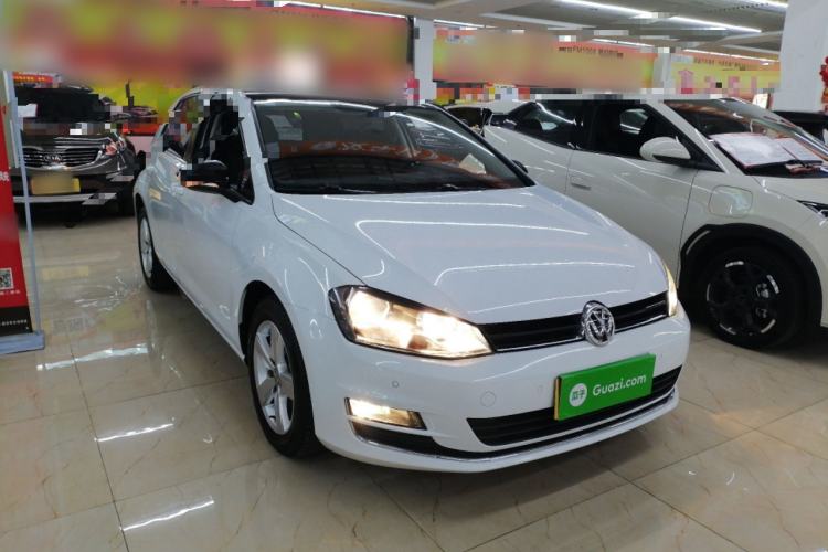 Used Volkswagen Golf 2017 230TSI Automatic Comfort Edition – Celebrating Milestone of One Million Units
