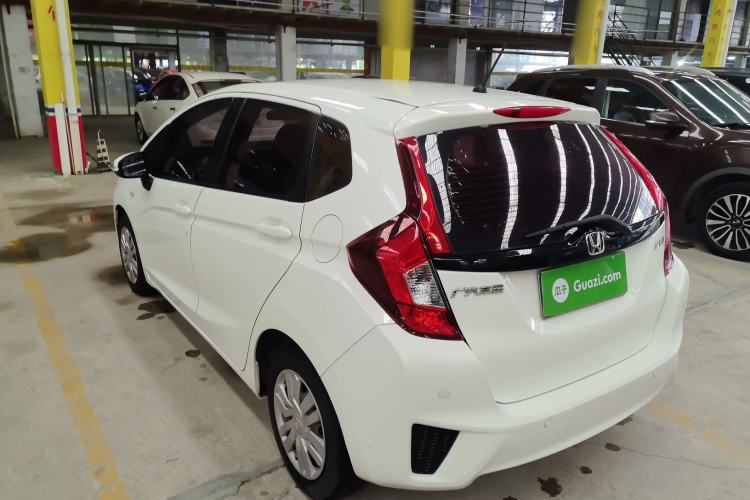 Used Honda Fit 2016 1.5L LXS CVT Comfort Sunroof Version
