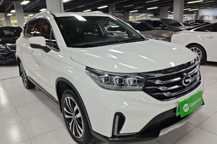 Used GAC Trumpchi GS4 New Energy 2019 1.5L PHEV Smart Enjoyment Version Front Right 45 Deg