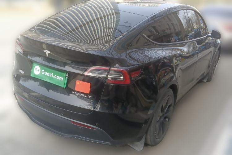 Used Tesla Model Y 2023 Rear-Wheel-Drive Version