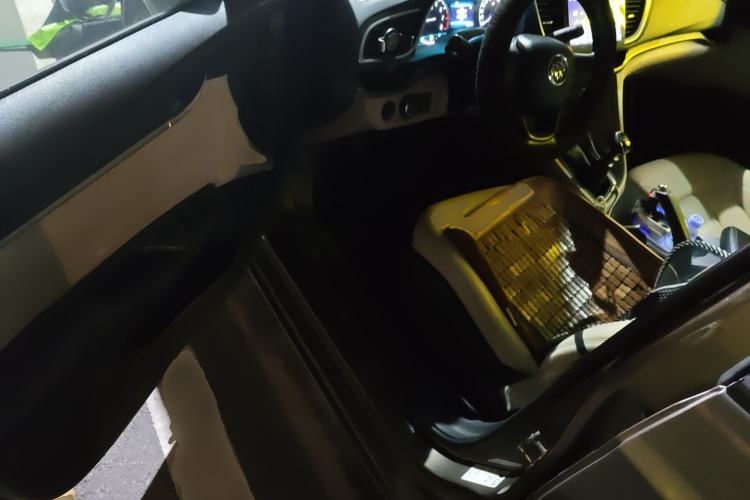 Used Buick GT 2015 15N Manual Elite Edition Driver Seat